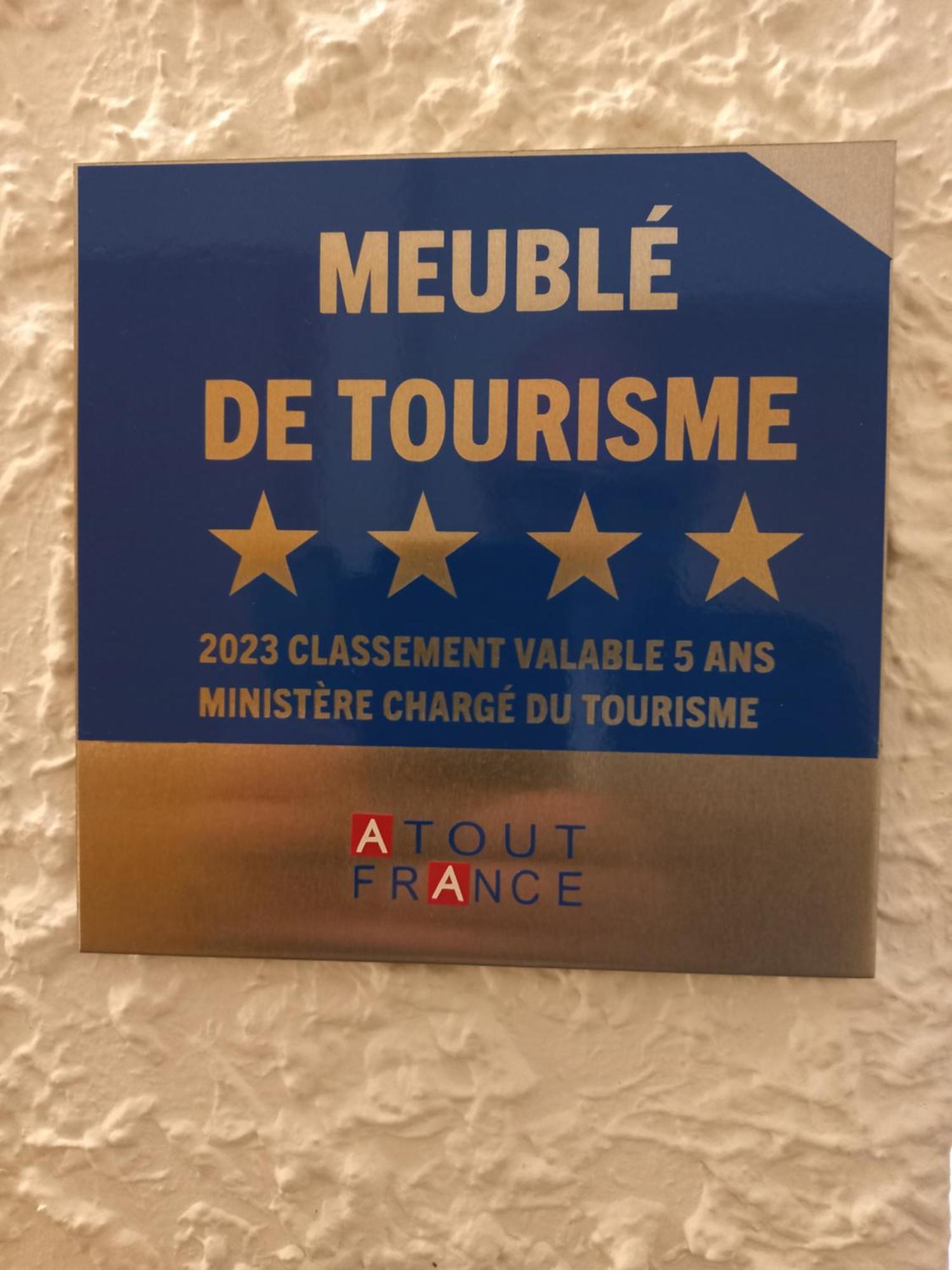 Appartement-Terrasse Parking Prive Meuble De Tourisme 4 Etoiles Belfort Ngoại thất bức ảnh