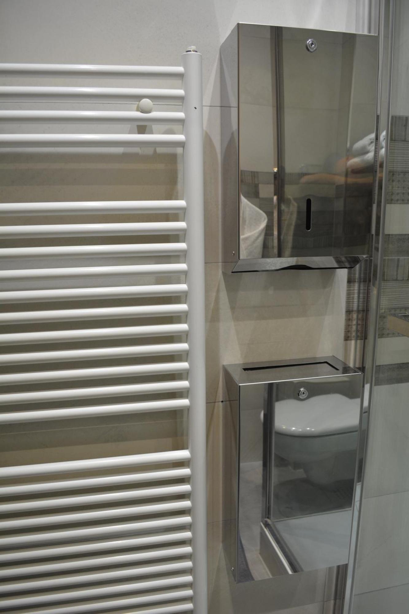 Appartement-Terrasse Parking Prive Meuble De Tourisme 4 Etoiles Belfort Ngoại thất bức ảnh